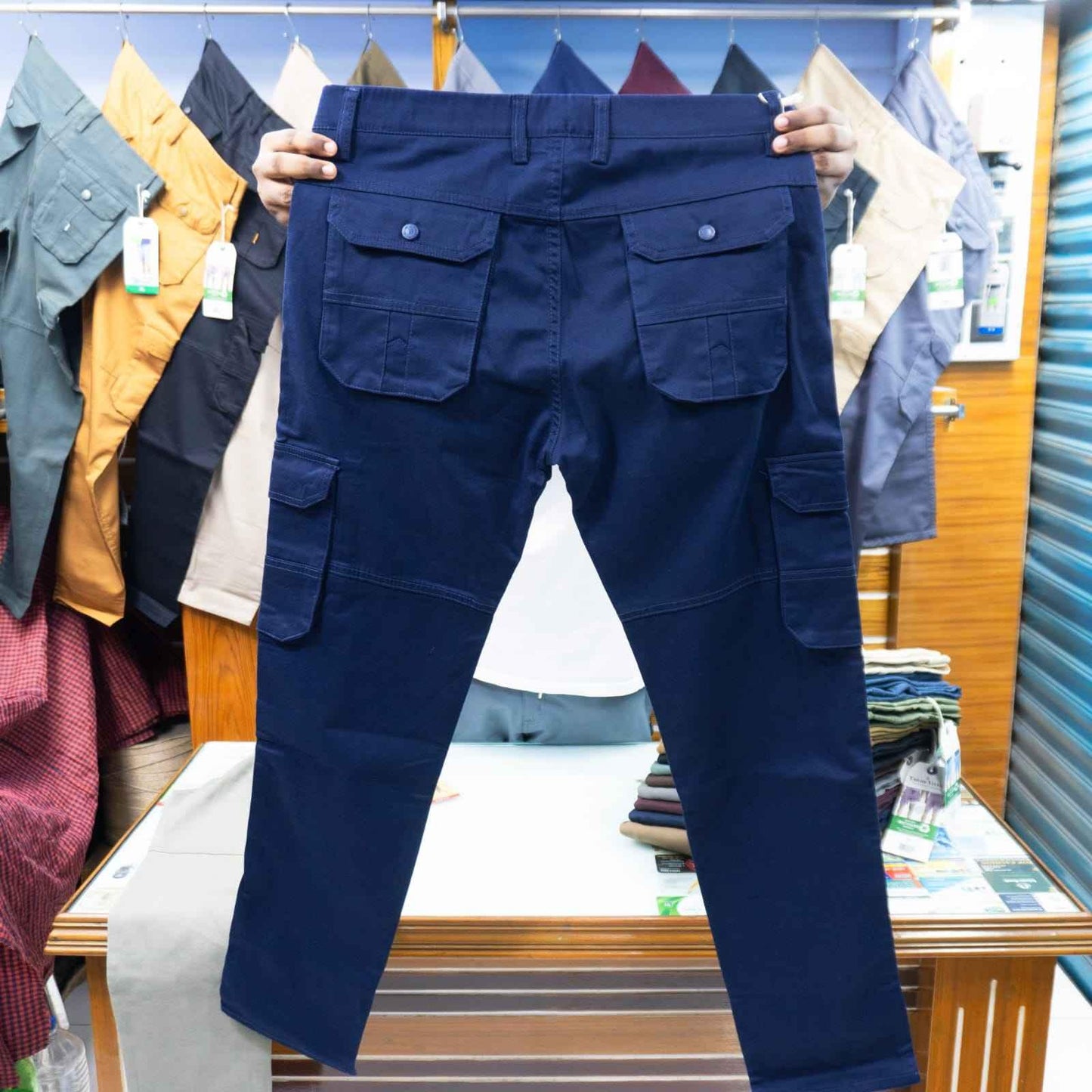 "নেভি বুলু কালার" কার্গো প্যান্ট রেগুলার সাইজ (২৭ থেকে ৩৪)