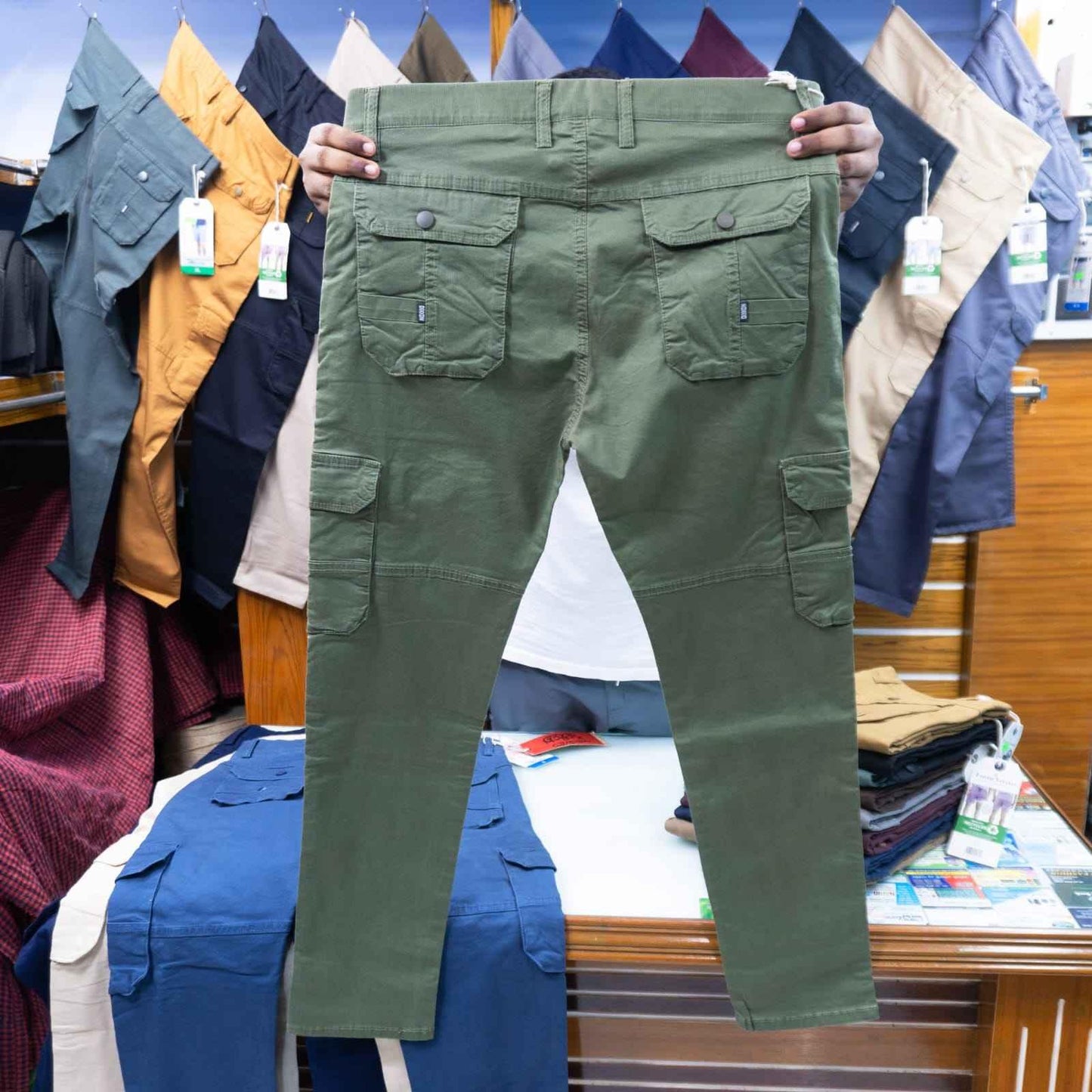"অলিভ কালার" কার্গো প্যান্ট রেগুলার সাইজ (২৭ থেকে ৩৪)