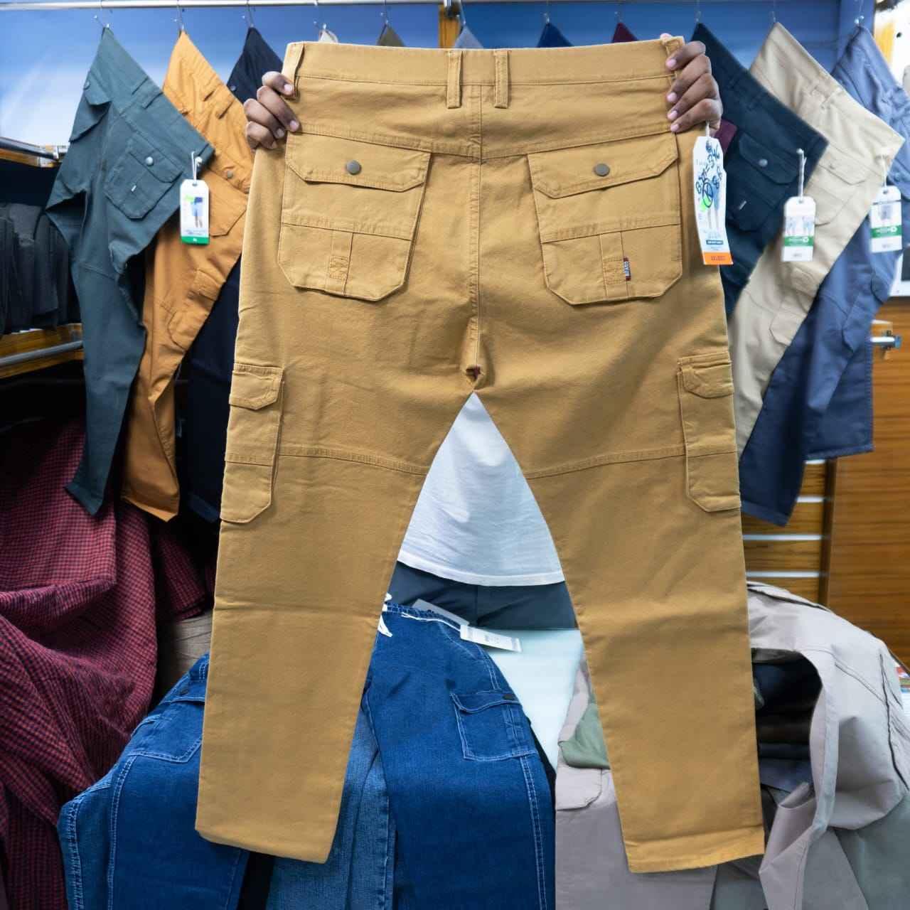 "খাকি কালার" কার্গো প্যান্ট ওভার সাইজ (৩৫ থেকে ৩৮)